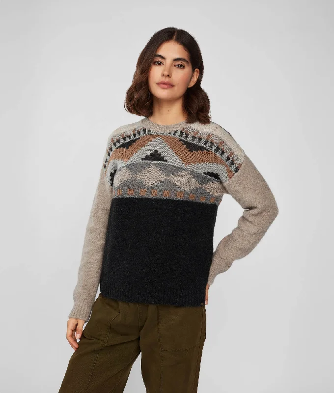 Yoke Jacquard Crew Neck Pullover Outdoor sweaters