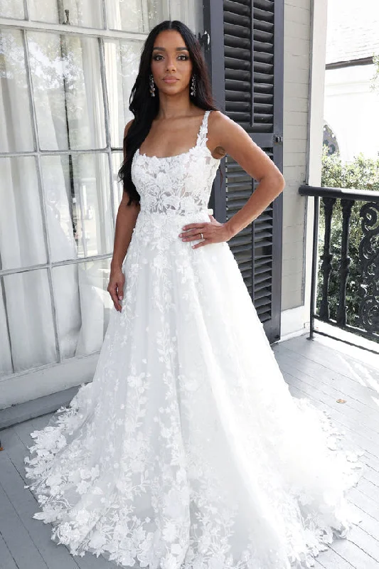 Charming A Line Square Neck Tulle Long Wedding Dresses with Lace Strapless Lace Dress