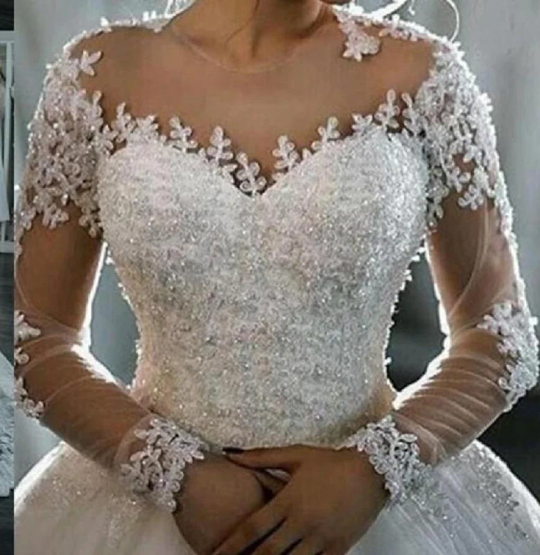 Wedding Dresses Long Sleeve Boat Neck Button Appliques Ribbon Ball Gown Formal Wedding Dress