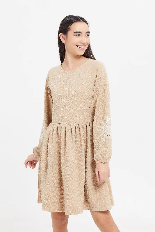 Senior Girls Beige Embroidered Dress High-low unclassified dresses