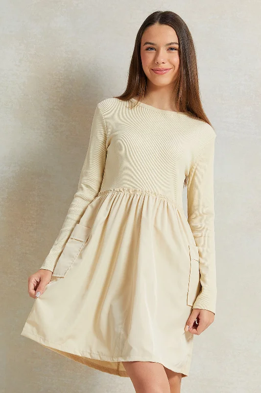 Senior Girls Beige knitted dress Casual chic unclassified dresses